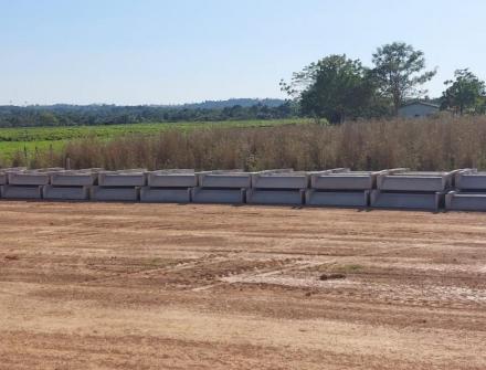 COCHO P/ CONFINAMENTO TIPO U em Juruena MT